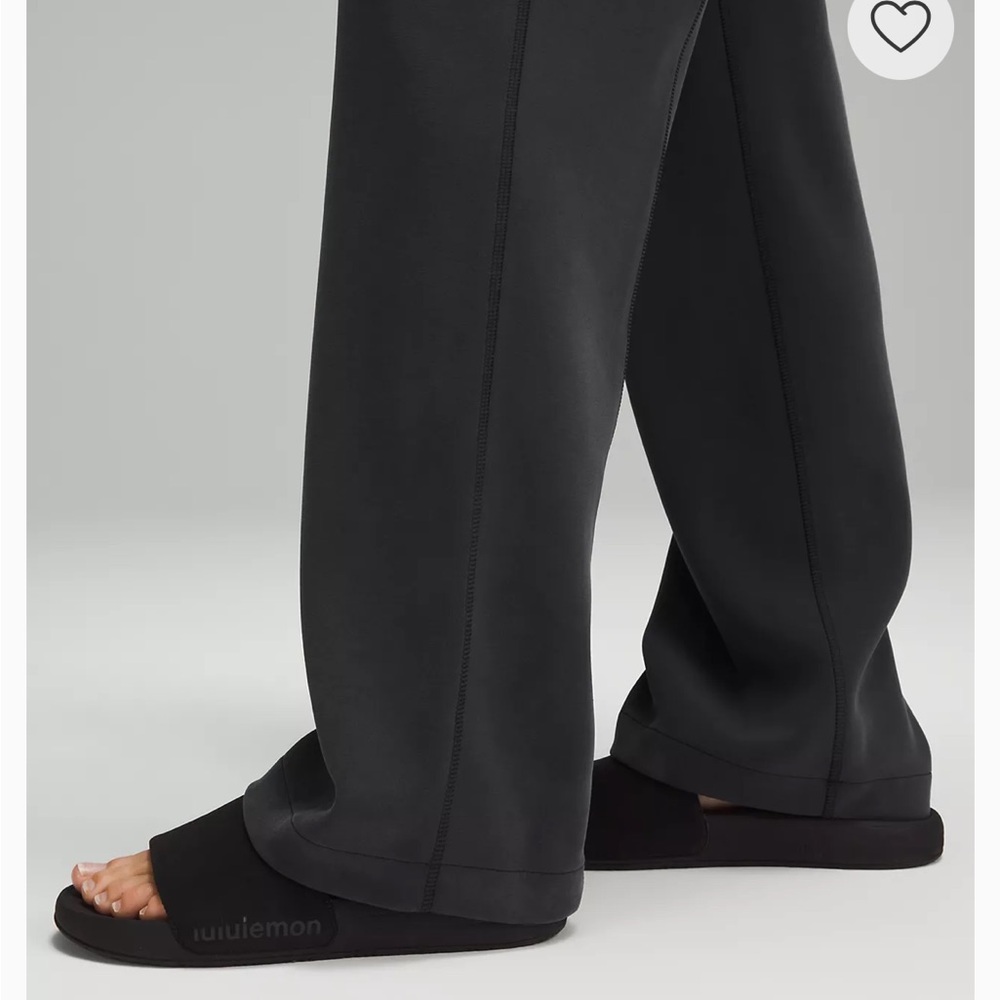 Lululemon women’s soft stream Sweatpant size 6 - Picture 5 of 8